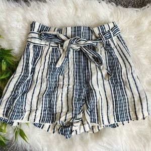 Lulus Stripped Shorts